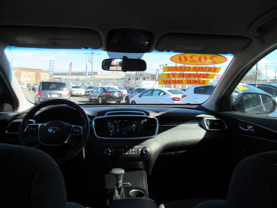 2020 Kia Sorento LX V6 FWD, available for sale in Irvington, New Jersey | NJ Used Cars Center. Irvington, New Jersey 2020 Kia Sorento LX V6 FWD, available for sale in Irvington, New Jersey | NJ Used Cars Center. Irvington, New Jersey