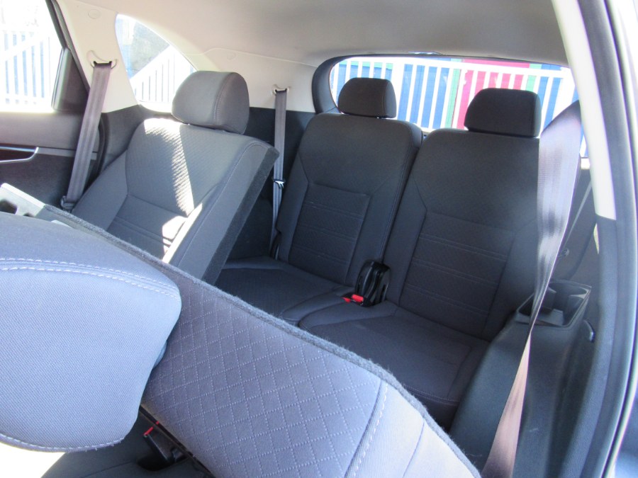 2020 Kia Sorento LX V6 FWD, available for sale in Irvington, New Jersey | NJ Used Cars Center. Irvington, New Jersey 2020 Kia Sorento LX V6 FWD, available for sale in Irvington, New Jersey | NJ Used Cars Center. Irvington, New Jersey