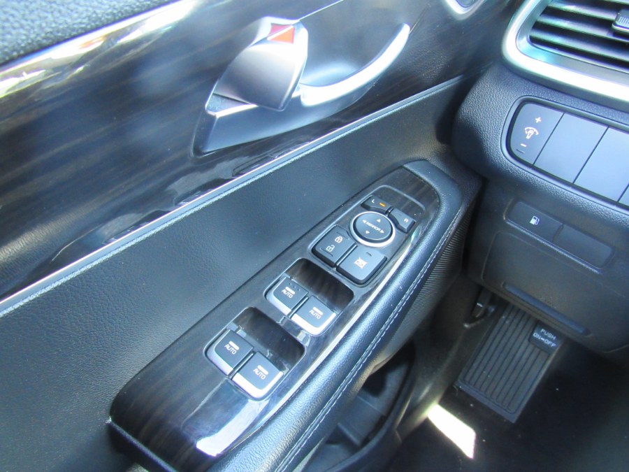 2020 Kia Sorento LX V6 FWD, available for sale in Irvington, New Jersey | NJ Used Cars Center. Irvington, New Jersey 2020 Kia Sorento LX V6 FWD, available for sale in Irvington, New Jersey | NJ Used Cars Center. Irvington, New Jersey