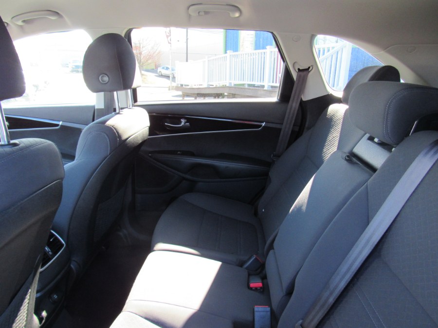 2020 Kia Sorento LX V6 FWD, available for sale in Irvington, New Jersey | NJ Used Cars Center. Irvington, New Jersey 2020 Kia Sorento LX V6 FWD, available for sale in Irvington, New Jersey | NJ Used Cars Center. Irvington, New Jersey