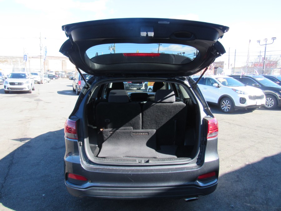 2020 Kia Sorento LX V6 FWD, available for sale in Irvington, New Jersey | NJ Used Cars Center. Irvington, New Jersey 2020 Kia Sorento LX V6 FWD, available for sale in Irvington, New Jersey | NJ Used Cars Center. Irvington, New Jersey