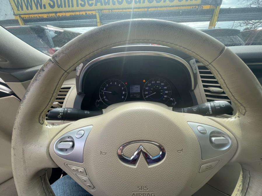 2016 INFINITI QX70 . CLEAN CARFAX!!! LOW MILES!, available for sale in Elmont, New York | Sunrise of Elmont. Elmont, New York 2016 INFINITI QX70 . CLEAN CARFAX!!! LOW MILES!, available for sale in Elmont, New York | Sunrise of Elmont. Elmont, New York