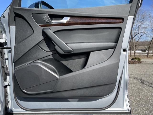 Used Audi Q5 Premium 2019 | Blasius of Danbury. Danbury, Connecticut Used Audi Q5 Premium 2019 | Blasius of Danbury. Danbury, Connecticut