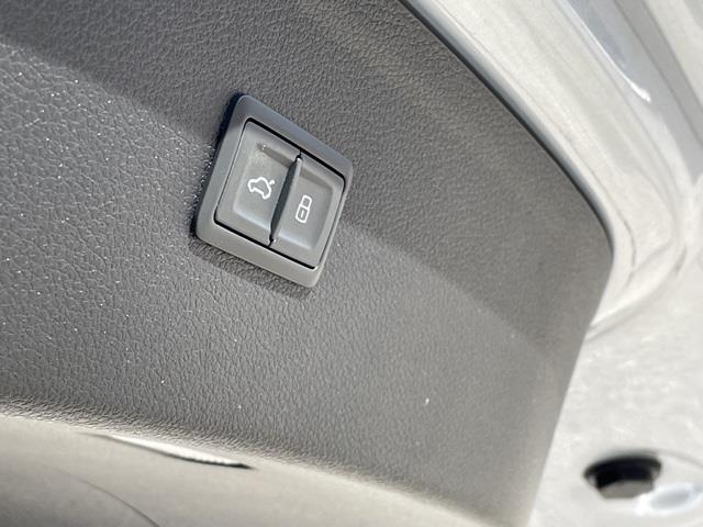 Used Audi Q5 Premium 2019 | Blasius of Danbury. Danbury, Connecticut Used Audi Q5 Premium 2019 | Blasius of Danbury. Danbury, Connecticut