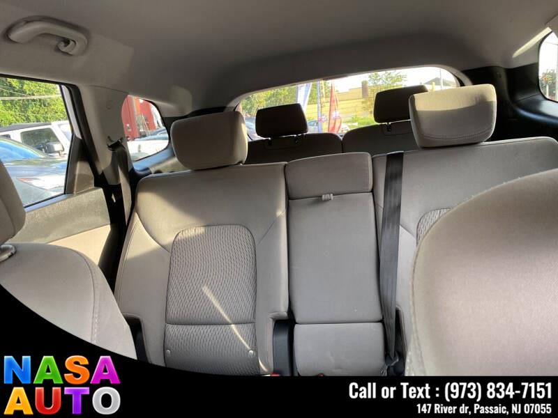 2017 Hyundai Santa Fe SE 3.3L Automatic AWD, available for sale in Passaic, New Jersey | Nasa Auto. Passaic, New Jersey 2017 Hyundai Santa Fe SE 3.3L Automatic AWD, available for sale in Passaic, New Jersey | Nasa Auto. Passaic, New Jersey