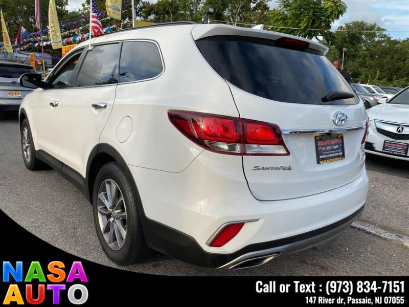 2017 Hyundai Santa Fe SE 3.3L Automatic AWD, available for sale in Passaic, New Jersey | Nasa Auto. Passaic, New Jersey 2017 Hyundai Santa Fe SE 3.3L Automatic AWD, available for sale in Passaic, New Jersey | Nasa Auto. Passaic, New Jersey