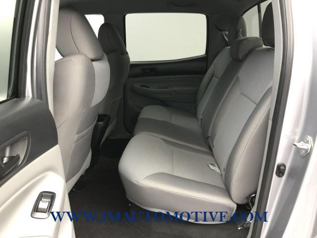 2015 Toyota Tacoma 4WD Double Cab V6 AT, available for sale in Naugatuck, Connecticut | J&M Automotive Sls&Svc LLC. Naugatuck, Connecticut 2015 Toyota Tacoma 4WD Double Cab V6 AT, available for sale in Naugatuck, Connecticut | J&M Automotive Sls&Svc LLC. Naugatuck, Connecticut