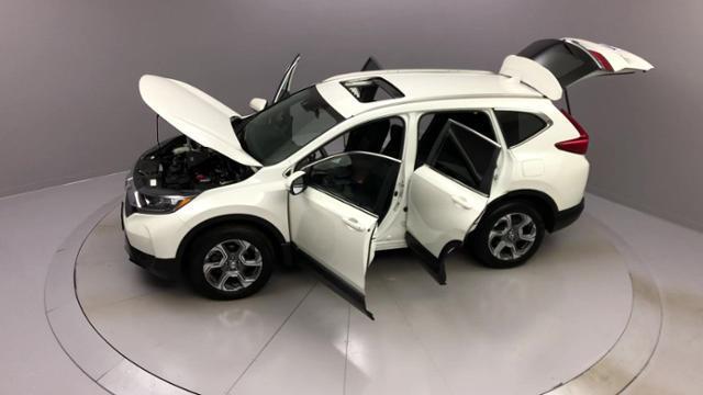 Used Honda Cr-v EX AWD 2017 | J&M Automotive Sls&Svc LLC. Naugatuck, Connecticut Used Honda Cr-v EX AWD 2017 | J&M Automotive Sls&Svc LLC. Naugatuck, Connecticut