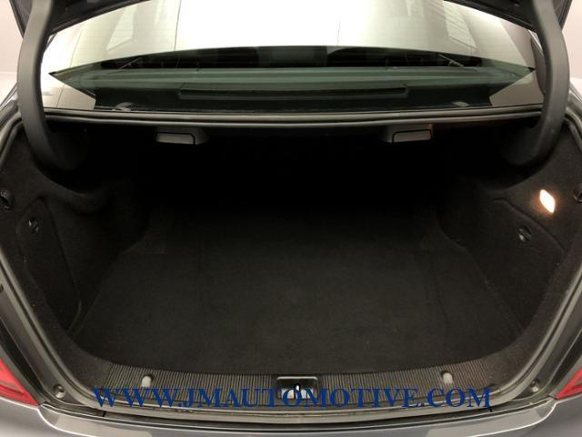 Used Mercedes-benz C-class 4dr Sdn C 300 Luxury 4MATIC 2013 | J&M Automotive Sls&Svc LLC. Naugatuck, Connecticut Used Mercedes-benz C-class 4dr Sdn C 300 Luxury 4MATIC 2013 | J&M Automotive Sls&Svc LLC. Naugatuck, Connecticut