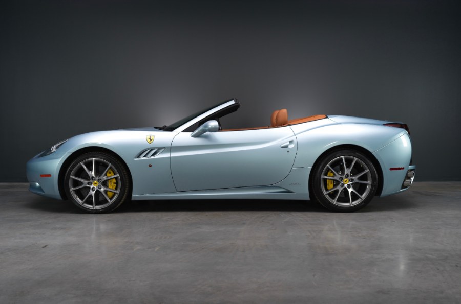 2013 Ferrari California 2dr Conv, available for sale in North Salem, New York | Meccanic Shop North Inc. North Salem, New York 2013 Ferrari California 2dr Conv, available for sale in North Salem, New York | Meccanic Shop North Inc. North Salem, New York
