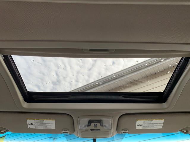 2017 Toyota Sienna Limited Premium, available for sale in Forestville, Maryland | Valentine Motor Company. Forestville, Maryland 2017 Toyota Sienna Limited Premium, available for sale in Forestville, Maryland | Valentine Motor Company. Forestville, Maryland
