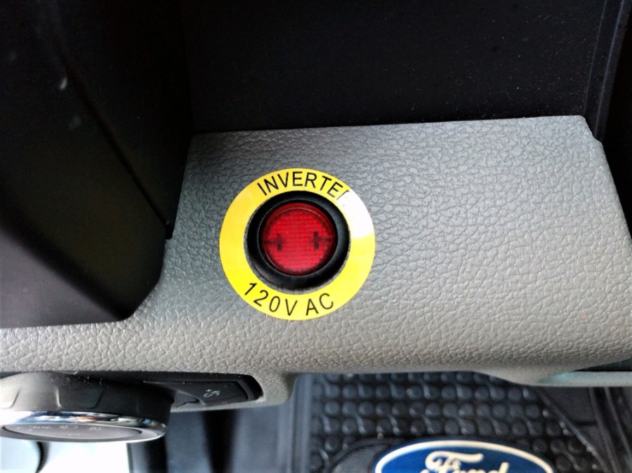 2018 Ford F150 w CAP & RACK XL 2WD Reg Cab 6.5'' Box, available for sale in COPIAGUE, New York | Warwick Auto Sales Inc. COPIAGUE, New York 2018 Ford F150 w CAP & RACK XL 2WD Reg Cab 6.5'' Box, available for sale in COPIAGUE, New York | Warwick Auto Sales Inc. COPIAGUE, New York
