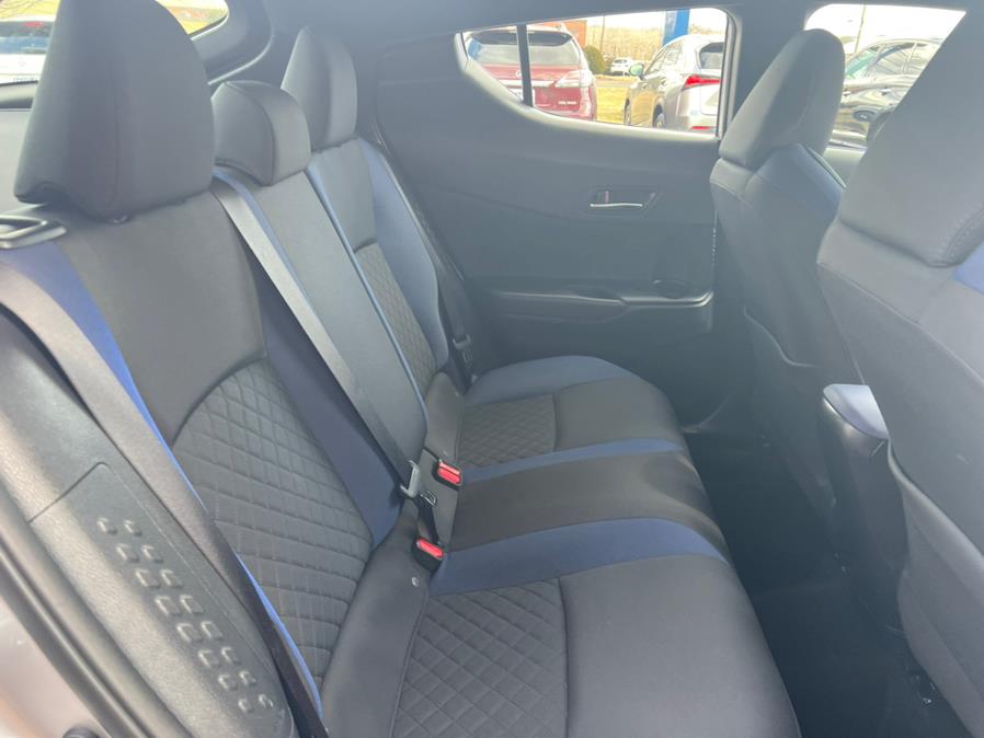 Used Toyota C-HR XLE FWD (Natl) 2020 | Century Auto And Truck. East Windsor, Connecticut Used Toyota C-HR XLE FWD (Natl) 2020 | Century Auto And Truck. East Windsor, Connecticut
