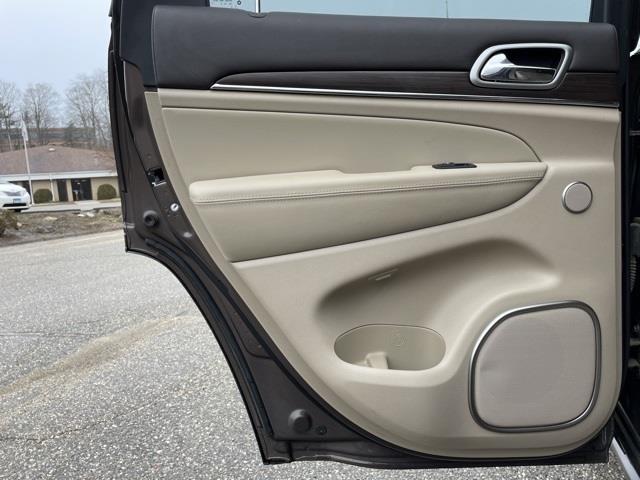 Used Jeep Grand Cherokee Overland 2018 | Blasius Federal Road. Brookfield, Connecticut Used Jeep Grand Cherokee Overland 2018 | Blasius Federal Road. Brookfield, Connecticut