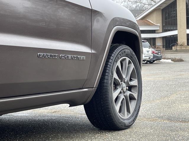 Used Jeep Grand Cherokee Overland 2018 | Blasius Federal Road. Brookfield, Connecticut Used Jeep Grand Cherokee Overland 2018 | Blasius Federal Road. Brookfield, Connecticut