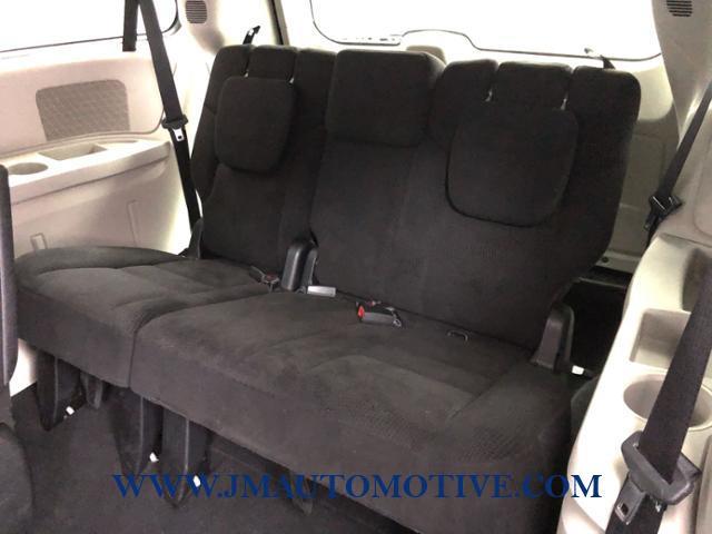 2014 Dodge Grand Caravan 4dr Wgn SXT, available for sale in Naugatuck, Connecticut | J&M Automotive Sls&Svc LLC. Naugatuck, Connecticut 2014 Dodge Grand Caravan 4dr Wgn SXT, available for sale in Naugatuck, Connecticut | J&M Automotive Sls&Svc LLC. Naugatuck, Connecticut