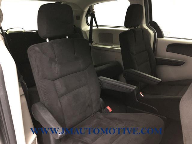 2014 Dodge Grand Caravan 4dr Wgn SXT, available for sale in Naugatuck, Connecticut | J&M Automotive Sls&Svc LLC. Naugatuck, Connecticut 2014 Dodge Grand Caravan 4dr Wgn SXT, available for sale in Naugatuck, Connecticut | J&M Automotive Sls&Svc LLC. Naugatuck, Connecticut