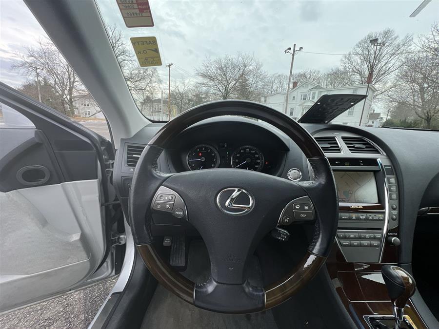 2010 Lexus ES 350 4dr Sdn, available for sale in Stratford, Connecticut | Wiz Leasing Inc. Stratford, Connecticut 2010 Lexus ES 350 4dr Sdn, available for sale in Stratford, Connecticut | Wiz Leasing Inc. Stratford, Connecticut