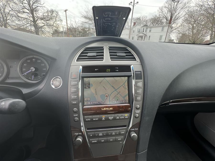 2010 Lexus ES 350 4dr Sdn, available for sale in Stratford, Connecticut | Wiz Leasing Inc. Stratford, Connecticut 2010 Lexus ES 350 4dr Sdn, available for sale in Stratford, Connecticut | Wiz Leasing Inc. Stratford, Connecticut