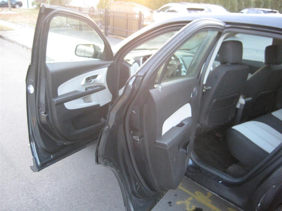 2010 Chevrolet Equinox LS 4dr SUV, available for sale in Massapequa, New York | Rite Choice Auto Inc.. Massapequa, New York 2010 Chevrolet Equinox LS 4dr SUV, available for sale in Massapequa, New York | Rite Choice Auto Inc.. Massapequa, New York