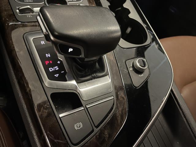 Used Audi Q7 3.0 TFSI Premium Plus 2017 | Northshore Motors. Syosset , New York Used Audi Q7 3.0 TFSI Premium Plus 2017 | Northshore Motors. Syosset , New York