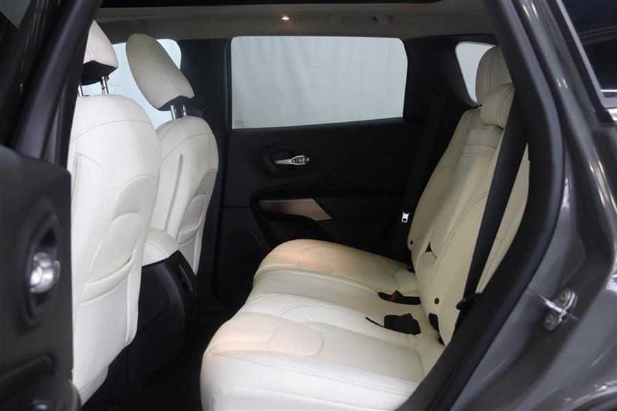 2019 Jeep Cherokee LIMITED, available for sale in Paterson, New Jersey | Fast Track Motors. Paterson, New Jersey 2019 Jeep Cherokee LIMITED, available for sale in Paterson, New Jersey | Fast Track Motors. Paterson, New Jersey