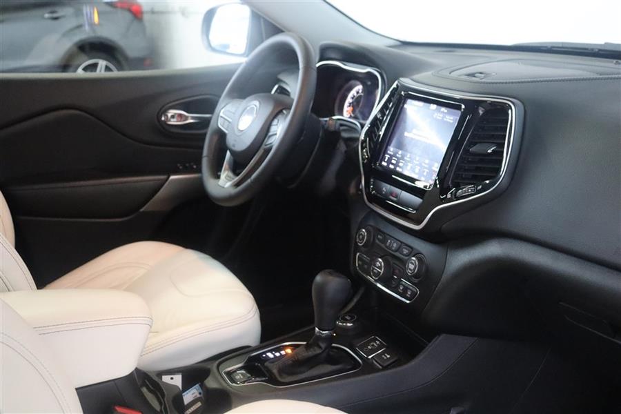2019 Jeep Cherokee LIMITED, available for sale in Paterson, New Jersey | Fast Track Motors. Paterson, New Jersey 2019 Jeep Cherokee LIMITED, available for sale in Paterson, New Jersey | Fast Track Motors. Paterson, New Jersey
