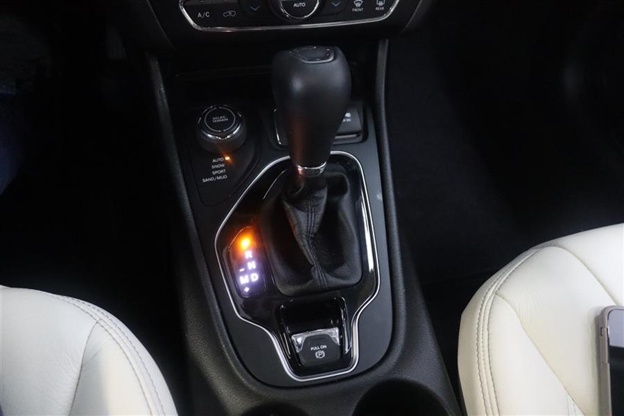 2019 Jeep Cherokee LIMITED, available for sale in Paterson, New Jersey | Fast Track Motors. Paterson, New Jersey 2019 Jeep Cherokee LIMITED, available for sale in Paterson, New Jersey | Fast Track Motors. Paterson, New Jersey