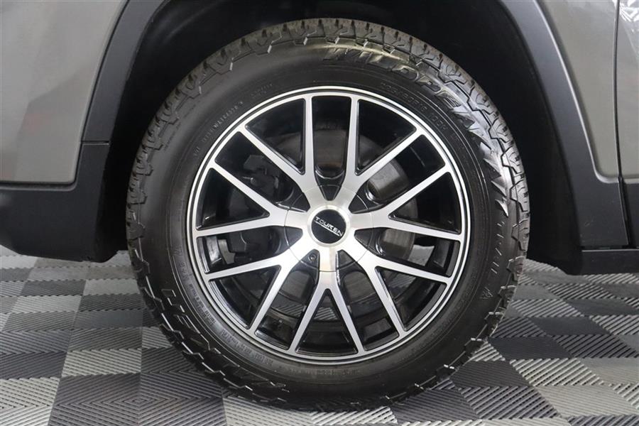 2019 Jeep Cherokee LIMITED, available for sale in Paterson, New Jersey | Fast Track Motors. Paterson, New Jersey 2019 Jeep Cherokee LIMITED, available for sale in Paterson, New Jersey | Fast Track Motors. Paterson, New Jersey