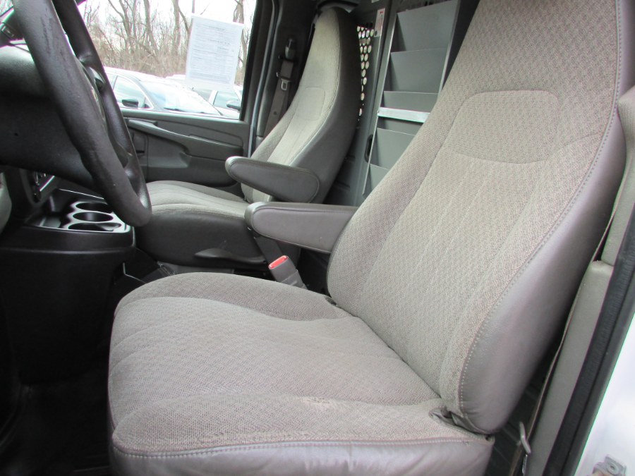 Used Chevrolet Express Cargo Van RWD 3500 135" 2014 | United Auto Sales of E Windsor, Inc. East Windsor, Connecticut Used Chevrolet Express Cargo Van RWD 3500 135" 2014 | United Auto Sales of E Windsor, Inc. East Windsor, Connecticut