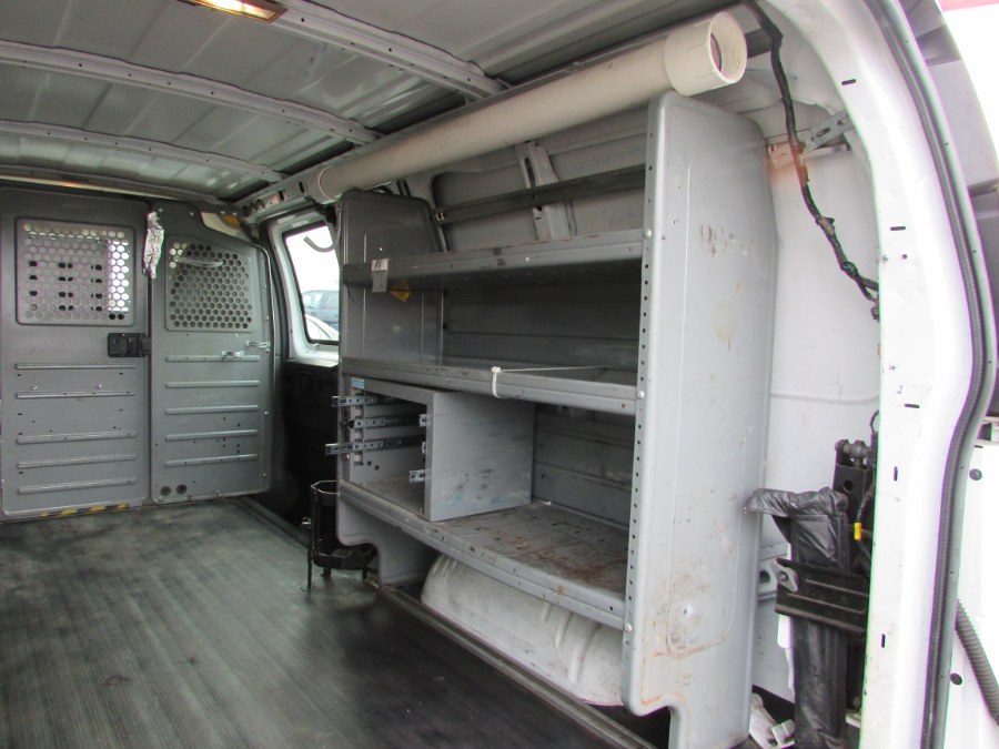 Used Chevrolet Express Cargo Van RWD 3500 135" 2014 | United Auto Sales of E Windsor, Inc. East Windsor, Connecticut Used Chevrolet Express Cargo Van RWD 3500 135" 2014 | United Auto Sales of E Windsor, Inc. East Windsor, Connecticut