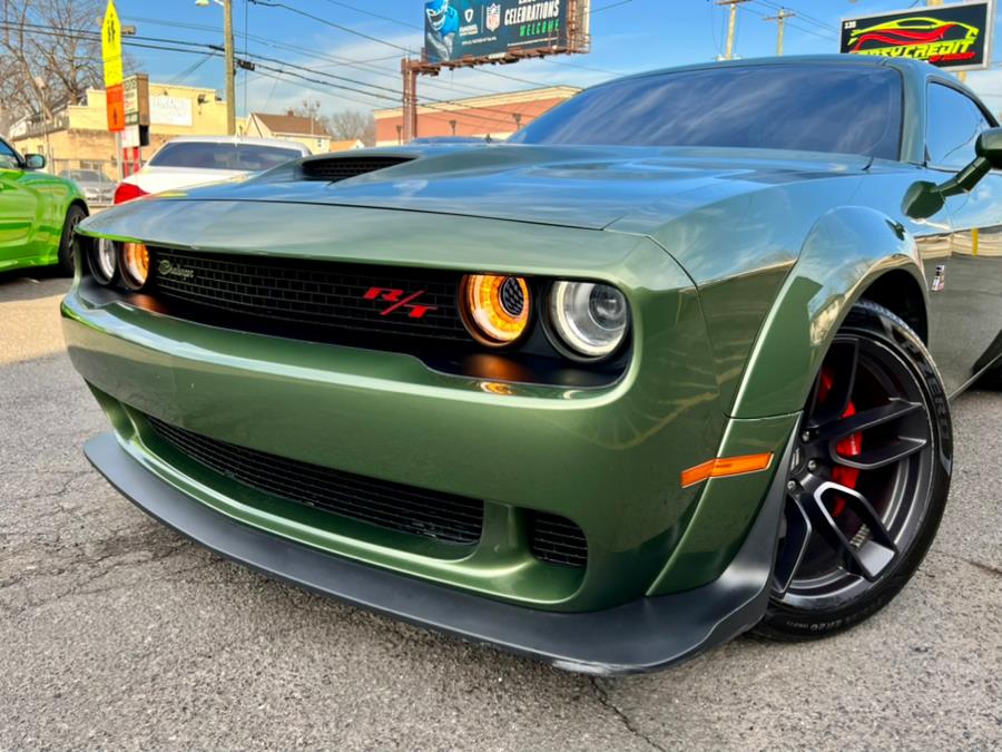 Used Dodge Challenger R/T Scat Pack RWD WIDE BODY 2019 | Easy Credit of Jersey. Little Ferry, New Jersey