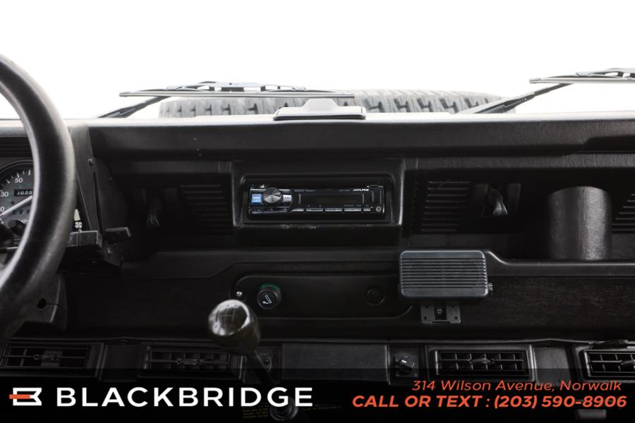 Used Land Rover Defender 130 1994 | Black Bridge Motors, LLC. Norwalk, Connecticut Used Land Rover Defender 130 1994 | Black Bridge Motors, LLC. Norwalk, Connecticut