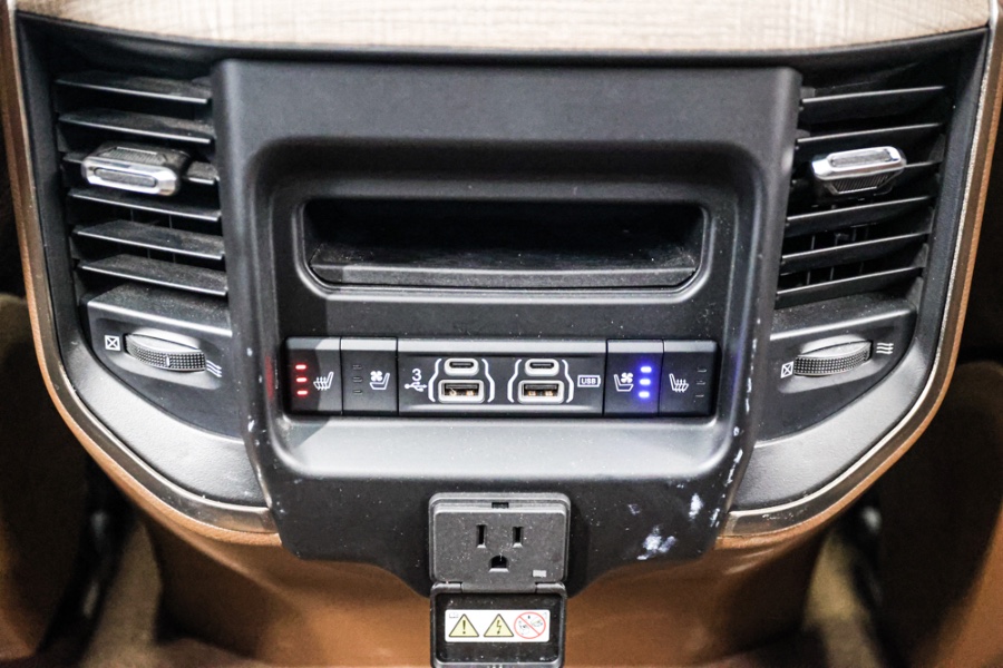 2019 Ram 1500 Laramie Longhorn 4x4 Crew Cab 5''7" Box, available for sale in ELMONT, New York | 26 Motors Long Island. ELMONT, New York 2019 Ram 1500 Laramie Longhorn 4x4 Crew Cab 5''7" Box, available for sale in ELMONT, New York | 26 Motors Long Island. ELMONT, New York