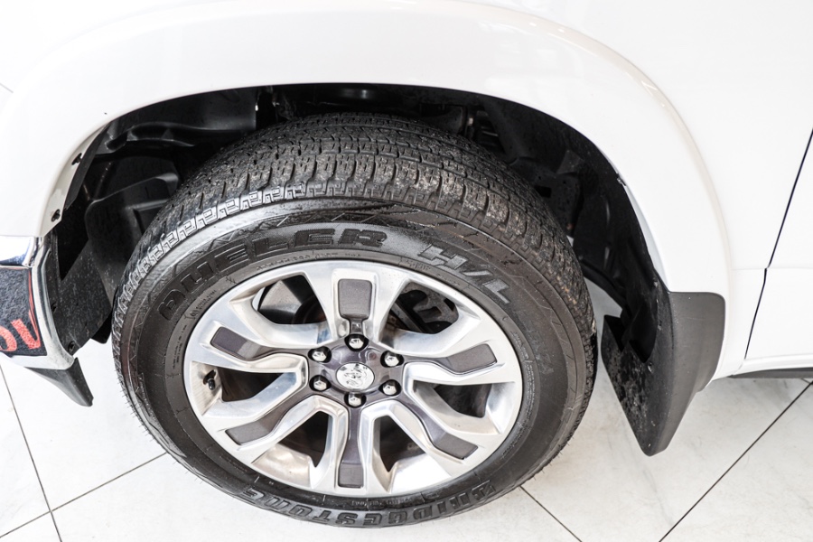 2019 Ram 1500 Laramie Longhorn 4x4 Crew Cab 5''7" Box, available for sale in ELMONT, New York | 26 Motors Long Island. ELMONT, New York 2019 Ram 1500 Laramie Longhorn 4x4 Crew Cab 5''7" Box, available for sale in ELMONT, New York | 26 Motors Long Island. ELMONT, New York