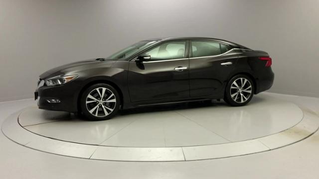 Used Nissan Maxima 4dr Sdn 3.5 Platinum 2016 | J&M Automotive Sls&Svc LLC. Naugatuck, Connecticut Used Nissan Maxima 4dr Sdn 3.5 Platinum 2016 | J&M Automotive Sls&Svc LLC. Naugatuck, Connecticut