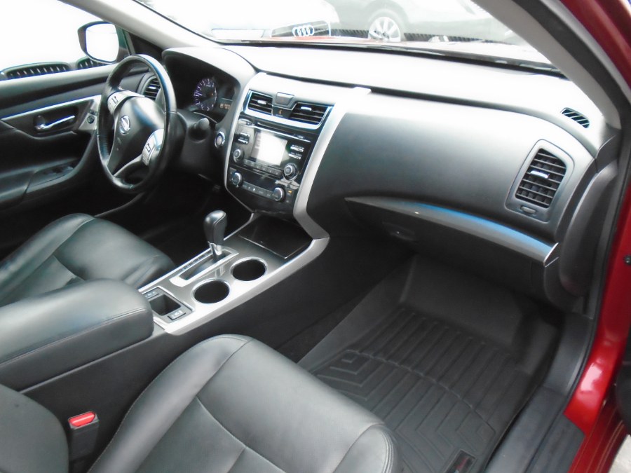 2014 Nissan Altima 4dr Sdn I4 2.5 SL, available for sale in Waterbury, Connecticut | Jim Juliani Motors. Waterbury, Connecticut 2014 Nissan Altima 4dr Sdn I4 2.5 SL, available for sale in Waterbury, Connecticut | Jim Juliani Motors. Waterbury, Connecticut