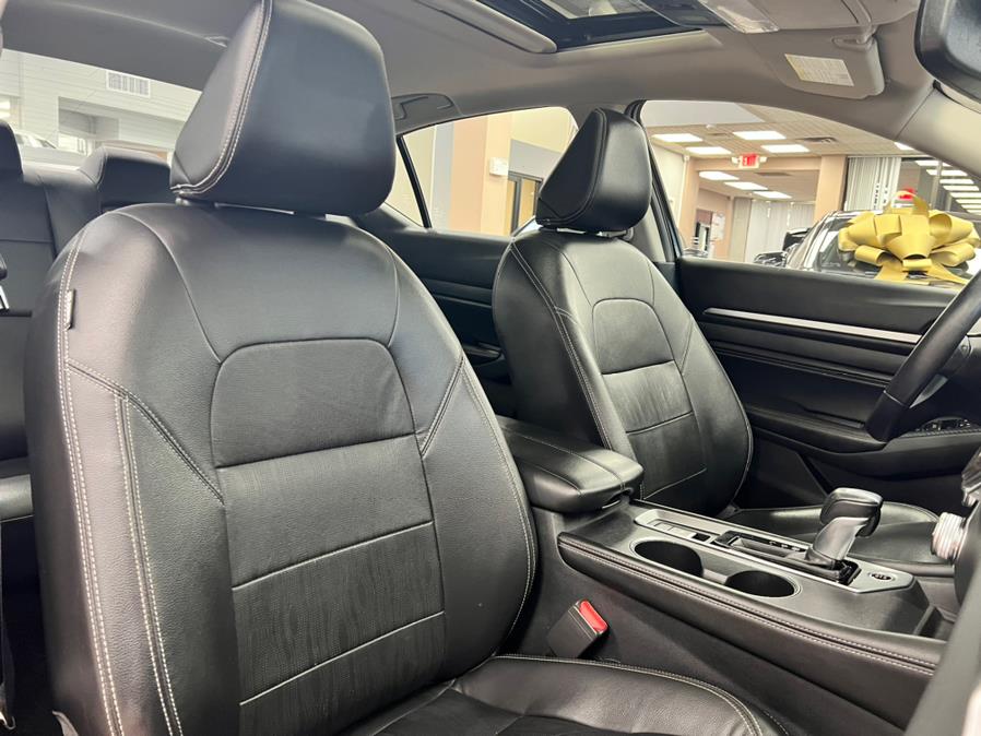 2019 Nissan Altima 2.5 SL Sedan, available for sale in Massapequa Park, New York | Power Motors East. Massapequa Park, New York 2019 Nissan Altima 2.5 SL Sedan, available for sale in Massapequa Park, New York | Power Motors East. Massapequa Park, New York