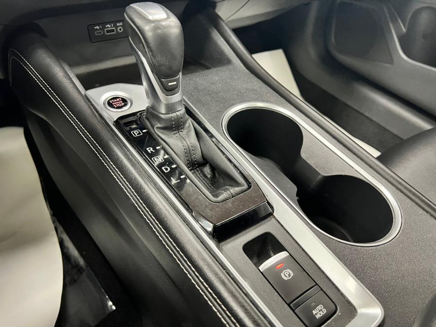 2019 Nissan Altima 2.5 SL Sedan, available for sale in Massapequa Park, New York | Power Motors East. Massapequa Park, New York 2019 Nissan Altima 2.5 SL Sedan, available for sale in Massapequa Park, New York | Power Motors East. Massapequa Park, New York