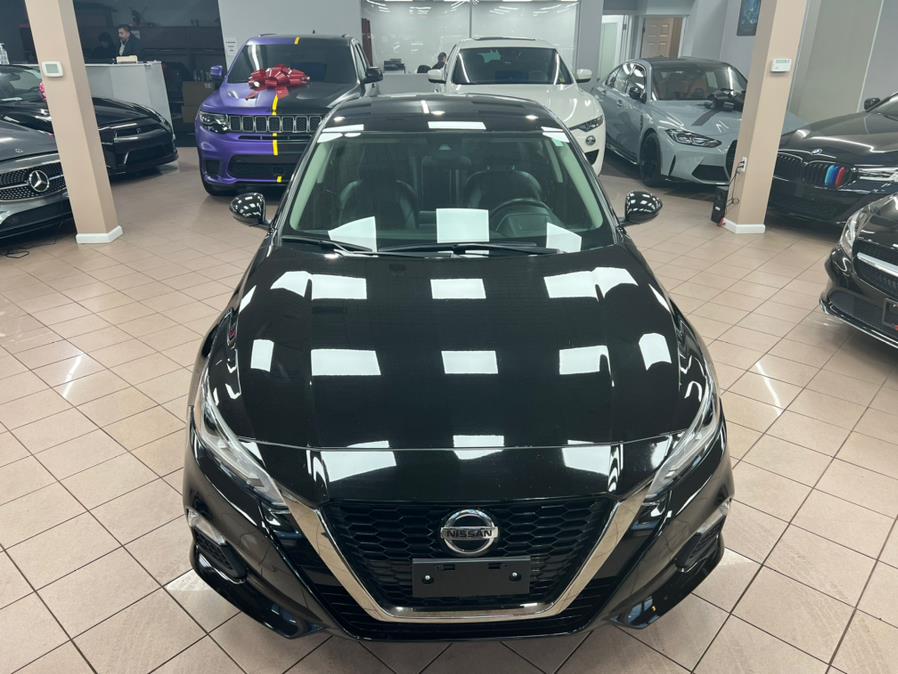 2020 Nissan Altima 2.5 SR Sedan, available for sale in Massapequa Park, New York | Power Motors East. Massapequa Park, New York 2020 Nissan Altima 2.5 SR Sedan, available for sale in Massapequa Park, New York | Power Motors East. Massapequa Park, New York