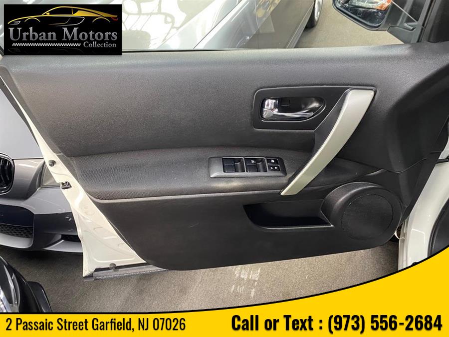 Used Nissan Rogue SV 2011 | Urban Motors Collection. Garfield, New Jersey Used Nissan Rogue SV 2011 | Urban Motors Collection. Garfield, New Jersey
