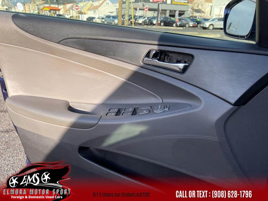 Used Hyundai Sonata 4dr Sdn 2.4L Auto Limited PZEV w/Wine Int 2012 | Elmora Motor Sports. Elizabeth, New Jersey Used Hyundai Sonata 4dr Sdn 2.4L Auto Limited PZEV w/Wine Int 2012 | Elmora Motor Sports. Elizabeth, New Jersey