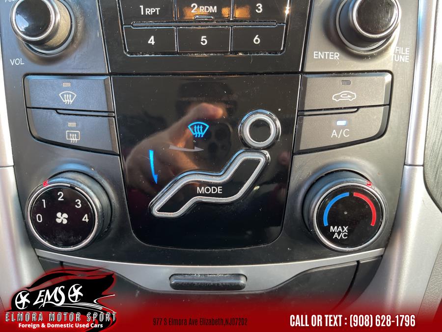 Used Hyundai Sonata 4dr Sdn 2.4L Auto Limited PZEV w/Wine Int 2012 | Elmora Motor Sports. Elizabeth, New Jersey Used Hyundai Sonata 4dr Sdn 2.4L Auto Limited PZEV w/Wine Int 2012 | Elmora Motor Sports. Elizabeth, New Jersey