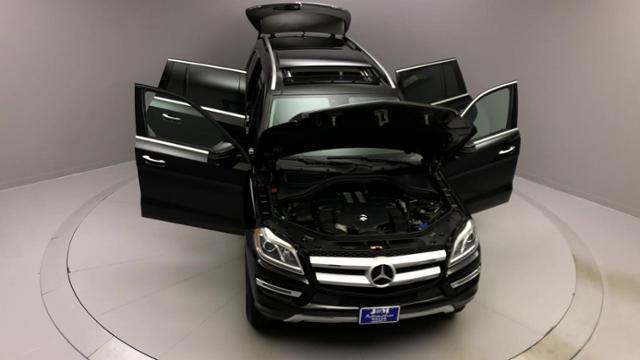 2015 Mercedes-benz Gl-class 4MATIC 4dr GL 450, available for sale in Naugatuck, Connecticut | J&M Automotive Sls&Svc LLC. Naugatuck, Connecticut 2015 Mercedes-benz Gl-class 4MATIC 4dr GL 450, available for sale in Naugatuck, Connecticut | J&M Automotive Sls&Svc LLC. Naugatuck, Connecticut