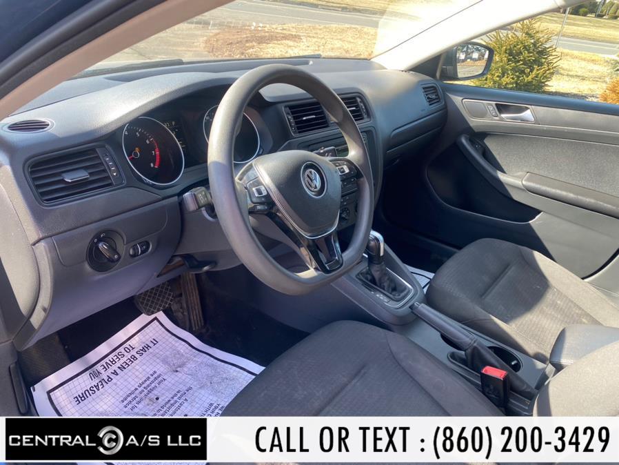Used Volkswagen Jetta Sedan 4dr Auto 2.0L S 2015 | Central A/S LLC. East Windsor, Connecticut Used Volkswagen Jetta Sedan 4dr Auto 2.0L S 2015 | Central A/S LLC. East Windsor, Connecticut