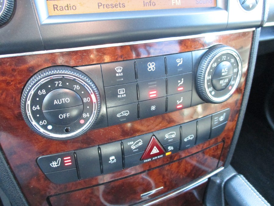 2012 Mercedes-Benz GL-Class 4MATIC 4dr GL 450, available for sale in West Babylon, New York | New Gen Auto Group. West Babylon, New York 2012 Mercedes-Benz GL-Class 4MATIC 4dr GL 450, available for sale in West Babylon, New York | New Gen Auto Group. West Babylon, New York