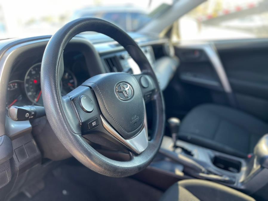 Used Toyota RAV4 FWD 4dr LE (Natl) 2016 | NYC Automart Inc. Brooklyn, New York Used Toyota RAV4 FWD 4dr LE (Natl) 2016 | NYC Automart Inc. Brooklyn, New York