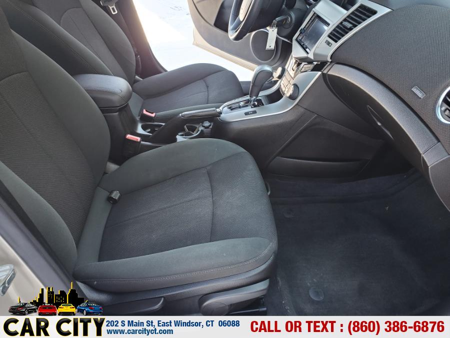 2011 Chevrolet Cruze 4dr Sdn LT w/1FL, available for sale in East Windsor, Connecticut | Car City LLC. East Windsor, Connecticut 2011 Chevrolet Cruze 4dr Sdn LT w/1FL, available for sale in East Windsor, Connecticut | Car City LLC. East Windsor, Connecticut