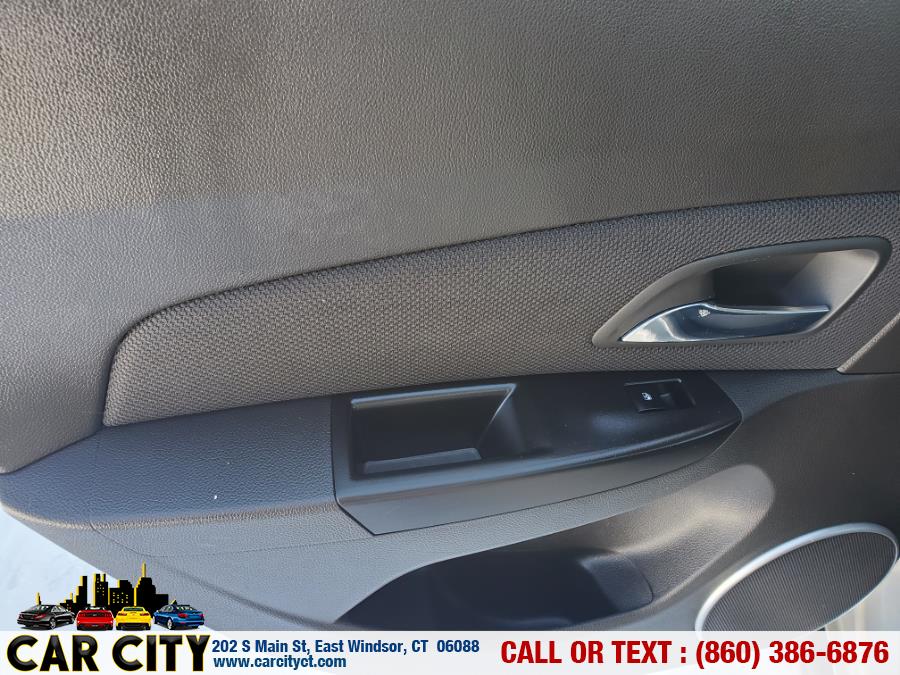 2011 Chevrolet Cruze 4dr Sdn LT w/1FL, available for sale in East Windsor, Connecticut | Car City LLC. East Windsor, Connecticut 2011 Chevrolet Cruze 4dr Sdn LT w/1FL, available for sale in East Windsor, Connecticut | Car City LLC. East Windsor, Connecticut