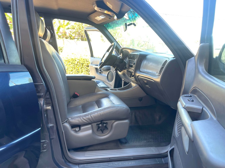 Used Ford Explorer Sport Trac 4dr 126" WB Value Auto 2002 | Pacific Green Line. Stanton, California Used Ford Explorer Sport Trac 4dr 126" WB Value Auto 2002 | Pacific Green Line. Stanton, California